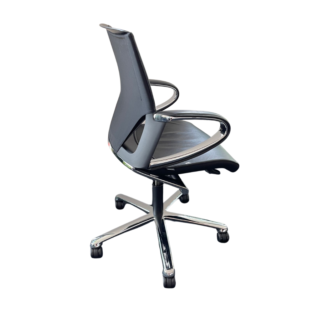Wilkhahn Modus Executive Leather Chair Newstar Collection Newstar
