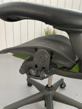 Herman Miller Aeron Chair Classic Model